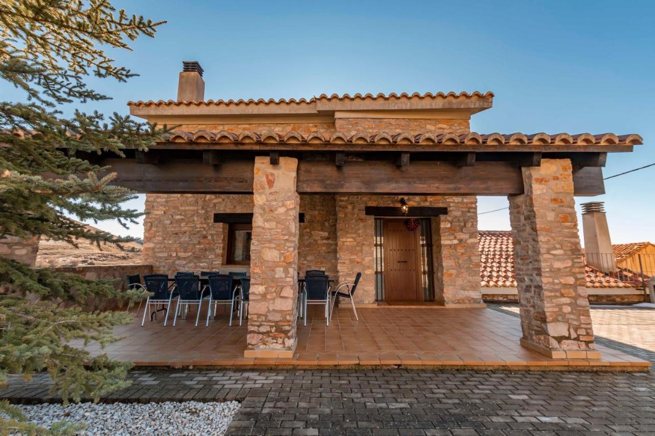 Puerta Del Maestrazgo Pension Monteagudo del Castillo Buitenkant foto