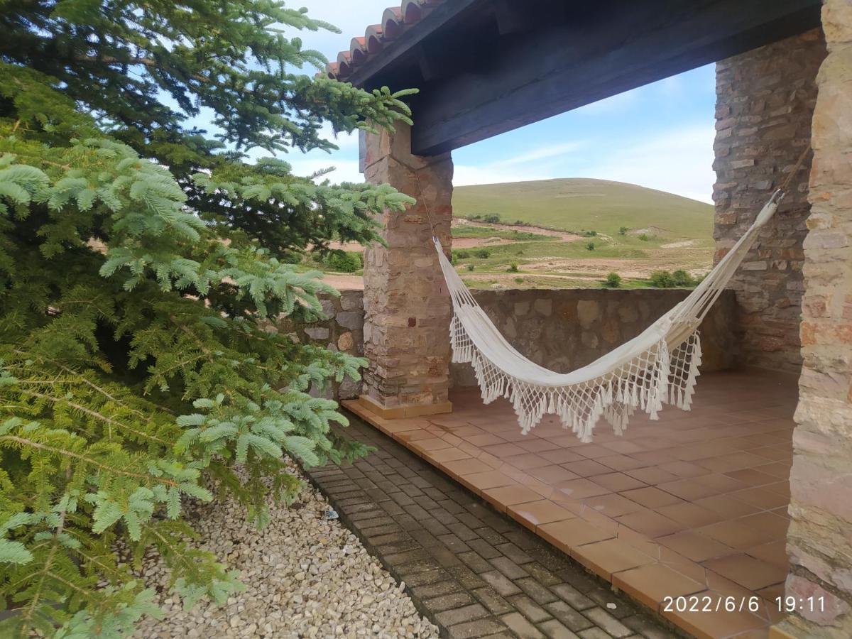 Puerta Del Maestrazgo Pension Monteagudo del Castillo Buitenkant foto